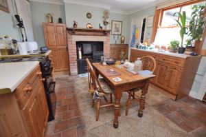 Dining Kitchen- click for photo gallery